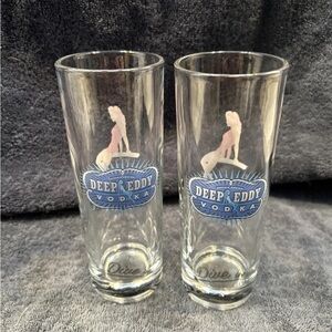 2 Deep Eddy Classic American Vodka Dive in Blue Pinup Swimsuit Girl Glass